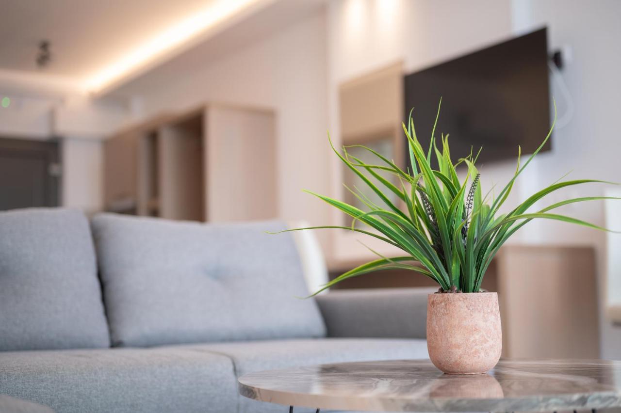 Ebenus Suites "Adults Only" By Checkin Γούβες Εξωτερικό φωτογραφία